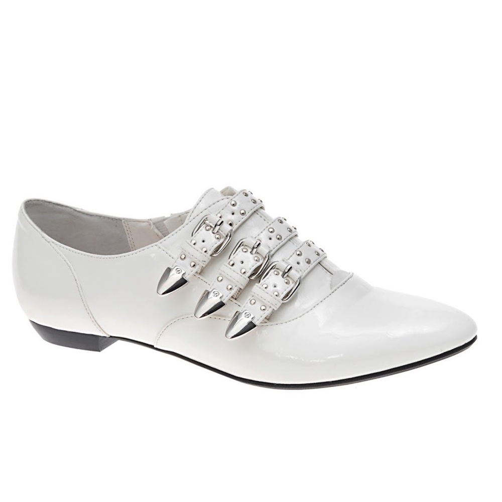 ALDO “keen” patent leather silver studded Oxford flat 36